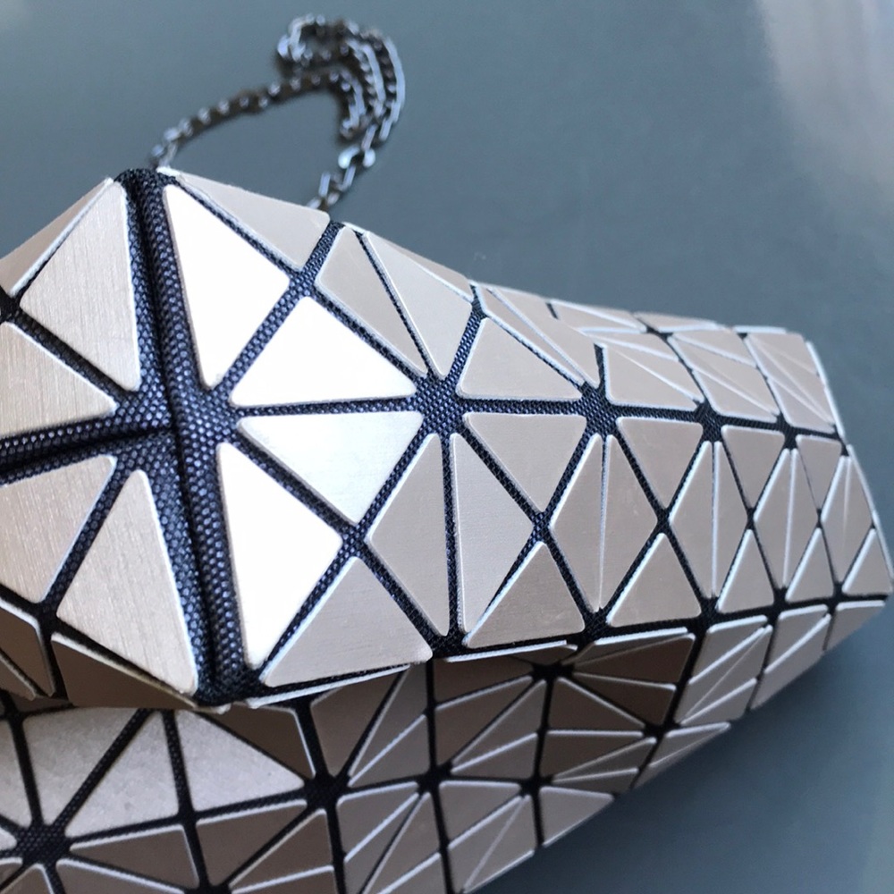 Purse - Picture 3 of 8